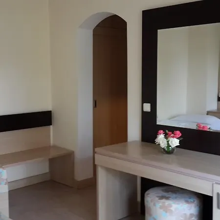 Club Nimara Üdülőközpont 4*