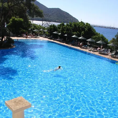Club Nimara 말마리스