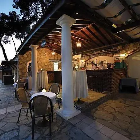 Club Nimara Üdülőközpont 4*